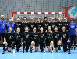 Bursa Büyükşehir Belediyespor Hentbolda Zirveye Oynuyor