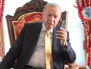 Cumhurbaşkanı Erdoğan, Şehidin Ailesiyle Duygusal Buluşma Gerçekleştirdi