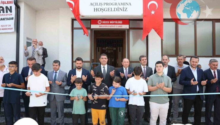 Düzce İhsaniye Köyü Camii Yeniden İbadete Açıldı