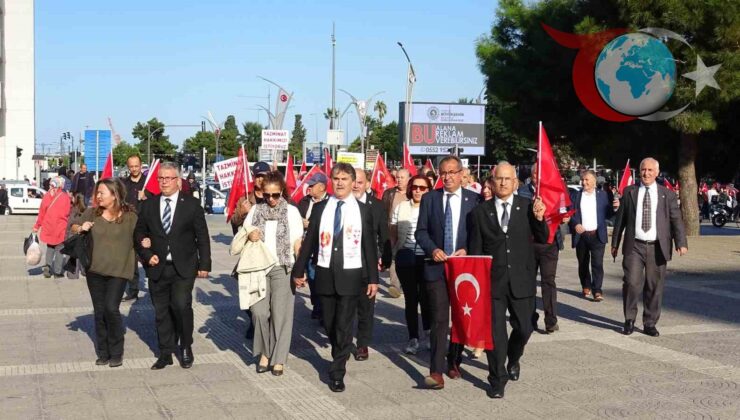 Emekli Astsubaylar Samsun’da Özlük Hakları İçin Yürüdü