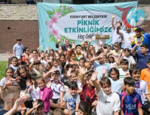 Esenyurt’ta Piknik Etkinlikleri Renkli Anlara Sahne Oldu