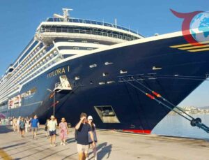 Explora I Yolcu Gemisi Bodrum Limanı’nda: Lüks Tatil Deneyimi Başlıyor