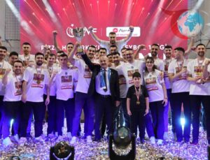 Gebze Belediyespor Sezona Kupa Voley ile Hızlı Başlıyor