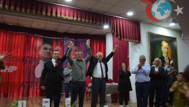 Gördes’te Coşkulu CHP Kongresi: Gökhan Koyunlu İlçe Başkanı Oldu