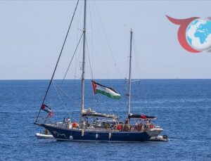 Greta Thunberg ve Küresel Sumud Filosu: Gazze İçin Umut Taşıyorlar