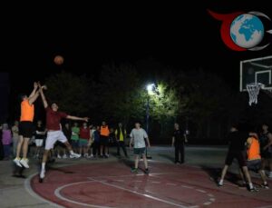 İnegöl Belediyesi’nden Coşkulu Sokak Basketbolu Finali