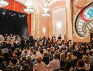 İstanbul Devlet Senfoni Orkestrası’nın Romanya’daki Enescu Festivali’ndeki Büyüleyici Performansı