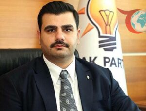 İzmir’de Çöp Krizi ve Siyasi Hakaretler: Gökhan Zeybek ve Eyyüp Kadir İnan Karşı Karşıya