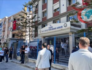 İzmir’deki Polis Merkezine Düzenlenen Saldırıda Gözaltı Sayısı Artıyor