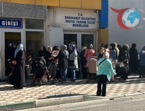 Karacabey Belediyesi’nden Öğrencilere Kırtasiye Desteği
