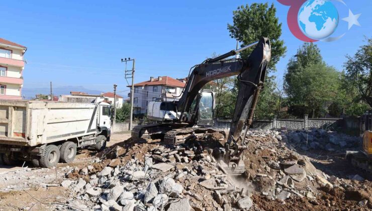 Karapürçek Sosyal Gelişim Merkezi İle Sosyal Hayat Canlanıyor