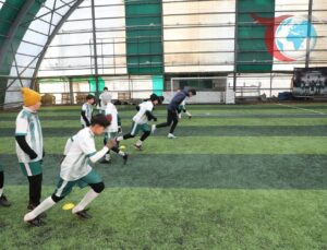 Karatay Belediyesi Kış Spor Okulları ile Gençleri Sporla Buluşturuyor