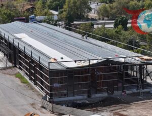 Kartepe’nin Yeni Spor Kompleksi Gençlere Sporun Kapılarını Açıyor