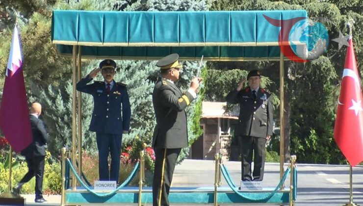 Katar ve Türkiye Genelkurmay Başkanları Bir Araya Geldi