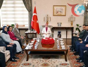 Manisa’da Bakan Göktaş’ın Yoğun Temasları: Aile Yılı Çalışmaları ve AK Parti Buluşmaları