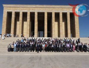Muğla Büyükşehir Belediyesi’nden Anlamlı Anıtkabir Ziyareti