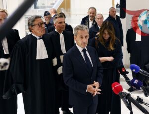 Nicolas Sarkozy Libya Fonları Davasında Cezaya Çarptırıldı