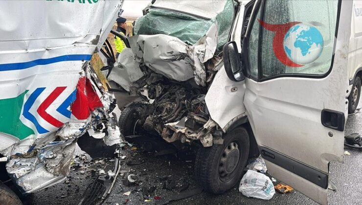 Niğde Otoyolu’nda Feci Kaza: Acı Kaybımız Var