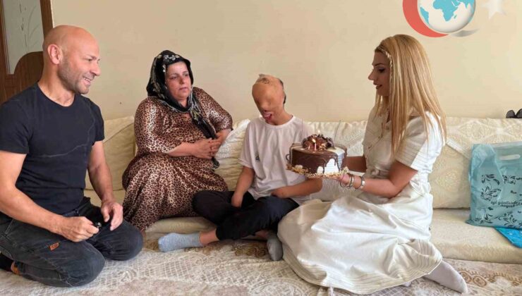 Öğretmen Zeynep Bulut’tan Hakkari’de Bir Yürek Isıtan Ziyaret