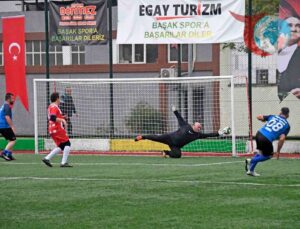 Osmangazi Belediyesi’nde Geleneksel Halı Saha Heyecanı Başladı