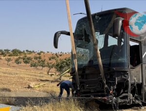 Şanlıurfa’da Yolcu Otobüsü Kazası: 30 Yaralı