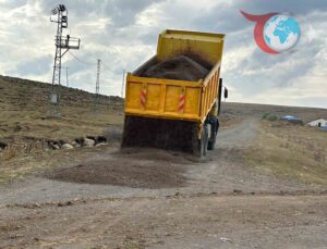 Susuz İlçesinde Köy Yolları Yenileniyor: Ulaşımda Büyük Değişim