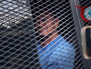 Tayland’ın Eski Başbakanı Thaksin Shinawatra’ya Kraliyet Affı Sonrası 1 Yıl Hapis Cezası