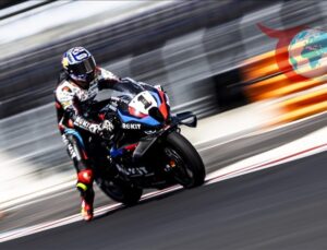 Toprak Razgatlıoğlu Fransa’da Zaferle Dolu Bir Hafta Sonu Geçirdi