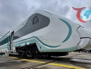 Türkiye Demir Yolu Araçlarının Üretiminde Güneş Enerjisine Geçiyor