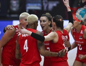 Türkiye Kadın Voleybol Takımı ABD’yi Geçerek Yarı Finalde