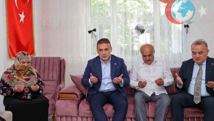 Vali Sözer, Bozüyük’te Halkla Buluştu ve Şehit Ailesini Ziyaret Etti