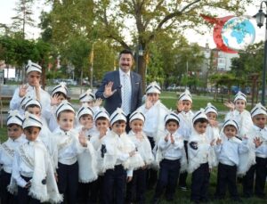 Yenişehir Belediye Başkanı Ercan Özel’den Altın Biber Festivali’nde Duygu Dolu Mesajlar