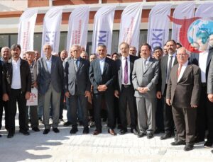 Yozgat Menekşe Evleri’nde Hak Sahiplerine 184 Konutun Anahtarları Teslim Edildi