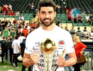 Ahmet Aras, Çeşme Belediyespor’a Dönerek Takımına Sahip Çıkıyor