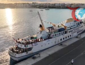 Akdeniz’de Gazze İçin Özgürlük Filosu’nun Zorlu Yolculuğu
