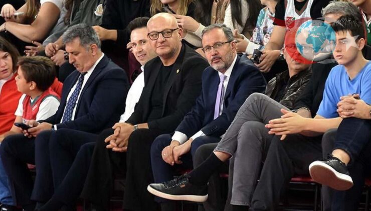 Anadolu Efes’ten Karşıyaka’ya Farklı Galibiyet