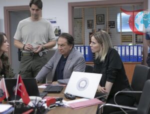 Arka Sokaklar’ın Yeni Sezonunda Sürpriz Karakterler ve Duygusal Anlar!