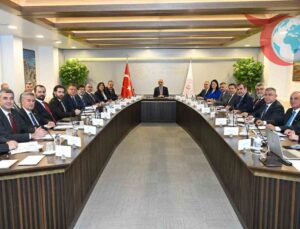 Aydın’a Yeni Toplu Taşıma Müjdesi: AY-BAN Banliyö Hattı Geliyor