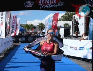 Ayvalık’ta Triatlon Heyecanı: 2025 Türkiye Kupası Finali Coşkuyla Tamamlandı