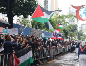 Bangkok’ta Gazze İçin Protesto: Tayland Halkından İsrail’e Yaptırım Çağrısı