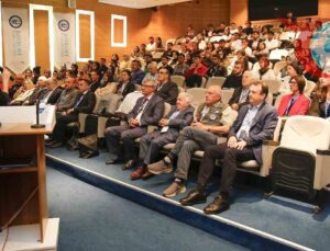 Bayburt’ta Koruyucu Tıp Üzerine Yoğun Katılımlı Sempozyum