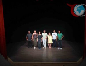 Bodrum Belediyesi Şehir Tiyatrosu Yeni Oyunlarla Tiyatroseverlerle Buluşuyor