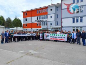 Bolu’da Lise Öğrencilerinden Gazze İçin Duyarlılık Çağrısı