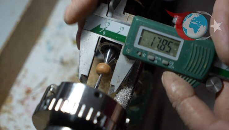 Brezilya’nın Kuka Ağacı’nın Meyvesi Erzincanlı Ustanın Ellerinde Sanata Dönüşüyor