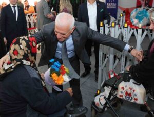 Bursa Büyükşehir Belediye Başkanı Mustafa Bozbey’den Kestel Çıkartması