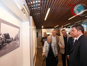Bursa’da Cumhuriyet’in 102. Yılını Anlatan Özgün Fotoğraf Sergisi