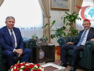 CHP Lideri Özgür Özel ve Mansur Yavaş’tan Kritik Toplantı