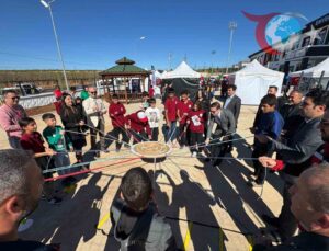 Diyarbakır’da Öğrencilere Sağlık Elçiliği Eğitimi