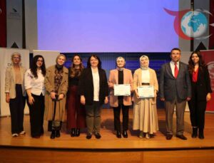 Düzce Üniversitesi’nde Koruyucu Aile ve Sosyal Destek Programları Tanıtıldı
