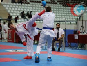 Elazığ’da Karate Heyecanı: 51 İlden 1200 Sporcu Yarışıyor